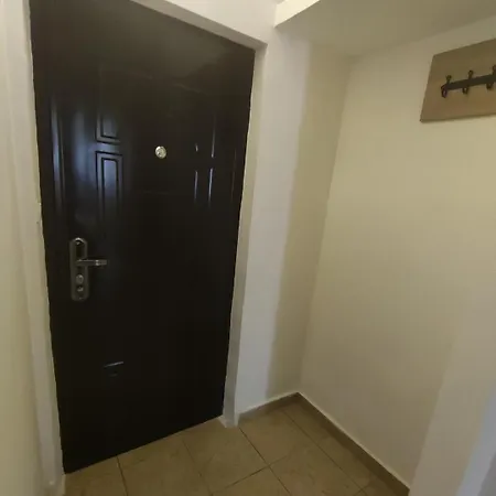 Apartament Christie's 3 To *